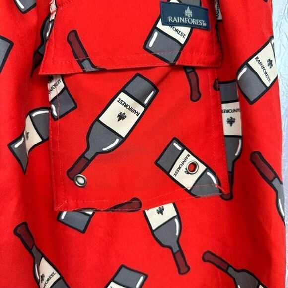 RAINFOREST Size L Sip Happens Wine Bottle Swim Trunks Red Pattern Shorts - Picture 4 of 5